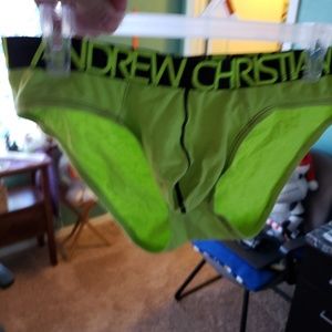 Green briefs